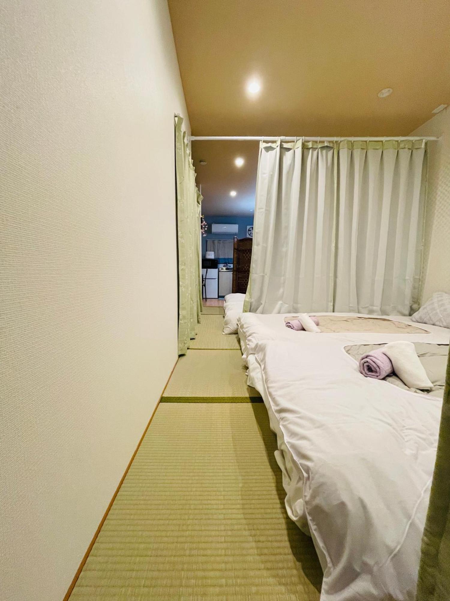 Villa 難波心斎橋10 Minutes民宿3号室 Ōsaka Exterior foto